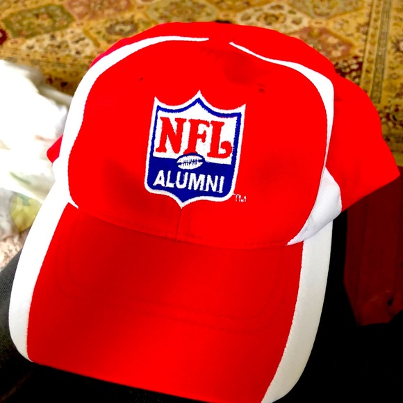 NFL alumni cap - Picture 1 of 2